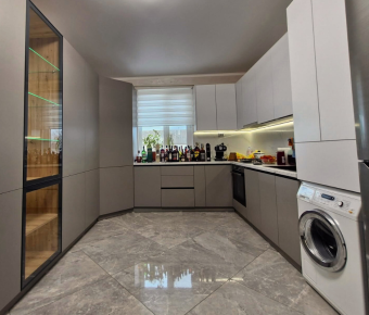 port-06-kitchen